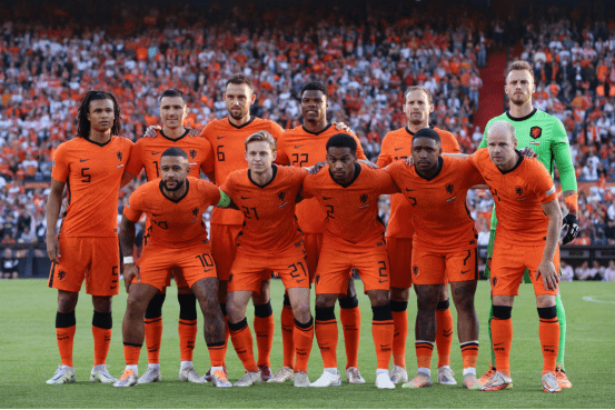 迪奥曼德解,与拜仁一战,定位球失误,万博体育,万博体育官方网站,万博体育在线,万博体育登录,万博体育平台,万博体育下载,万博体育app